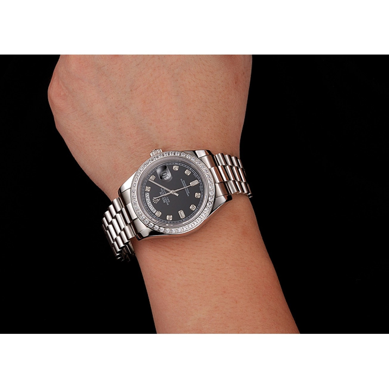 Aaa replica watch 1453966 Day-Date Dial Case Rolex Swiss Steel Diamond Numerals Black Diamond Stainless Bracelet 0820